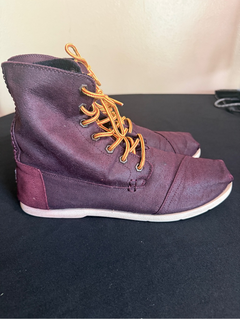 Toms Burgundy Chukka Boots Lace Up Cotton Canvas Men's Size 11